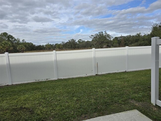 Building Photo - 7649 Stone Crk Trl