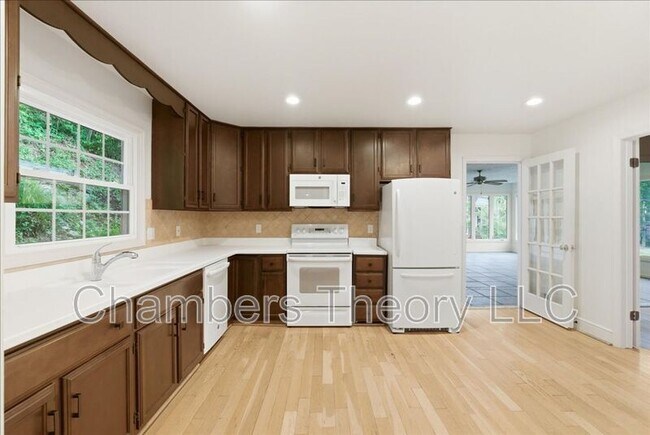 Building Photo - 1436 Ironwood Dr