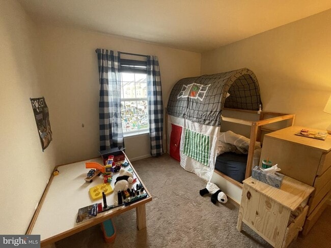 Building Photo - 7563 Crowley St