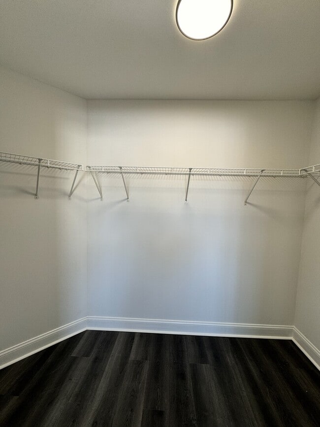 Building Photo - 102 Soo Line Dr