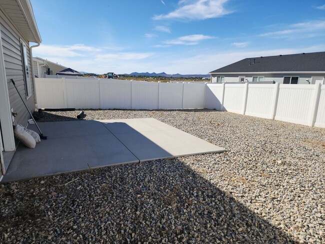 Building Photo - Sage Springs 3 Bedroom Home for Rent