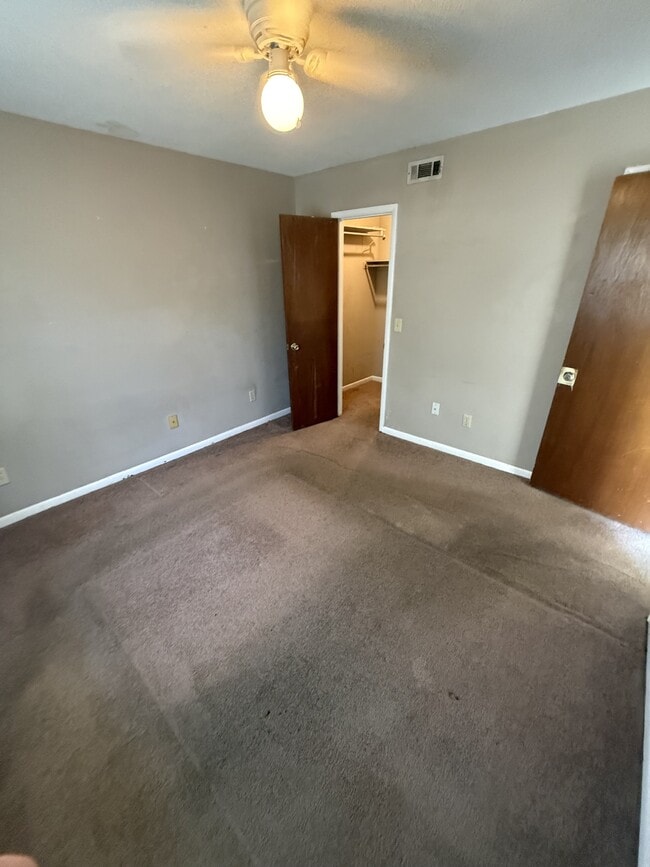 Building Photo - 80 Fannie Morris Dr