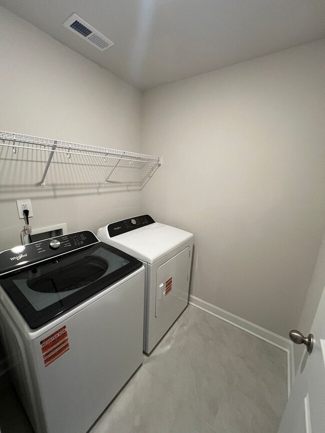 Building Photo - 3 Bedroom, 2.5 Bath Brand New Home for Rent (MONROE)