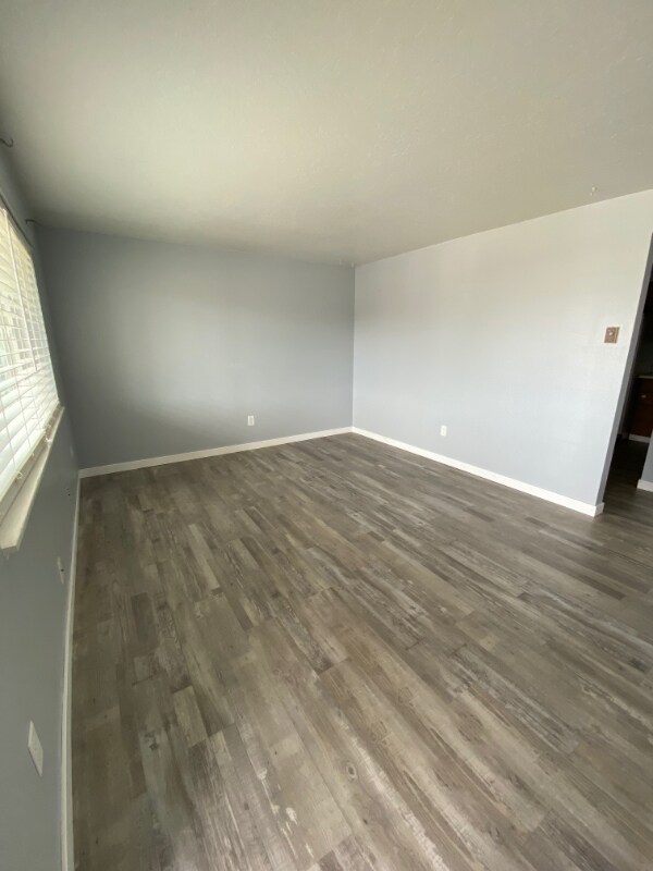 Building Photo - 420 Murray Ave