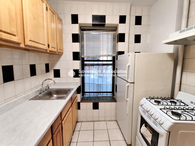 Floorplan - 182 Claremont Avenue
