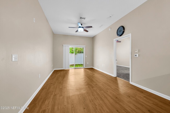 Building Photo - 7920 Merrill Rd