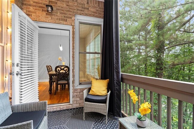 Building Photo - 1286 Creekside Terrace SE