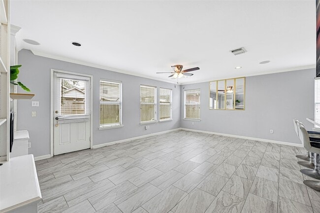 Building Photo - 15230 Weeping Cedar Ln