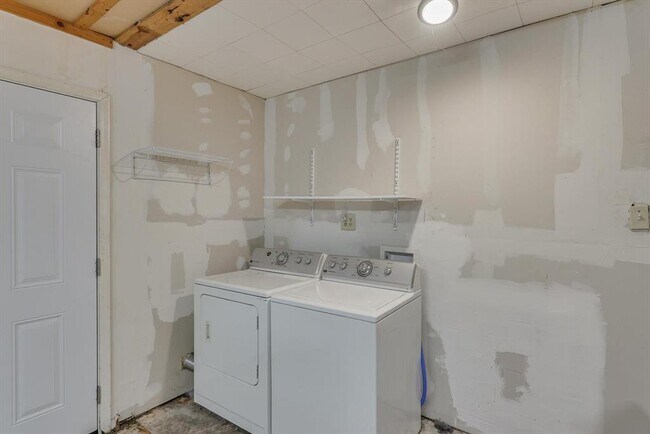 Building Photo - 3507 Hummingbird Ln