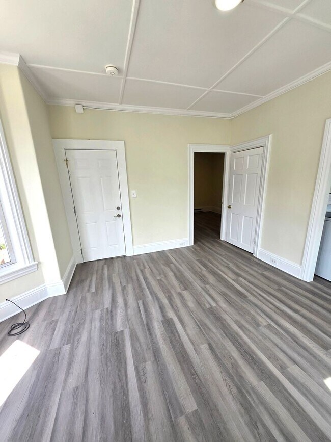 Building Photo - 47 Montgomery St