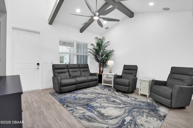 Building Photo - 243 Hang Loose Wy