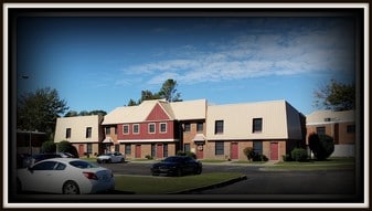 Building Photo - Bowmanor Garden Apartments