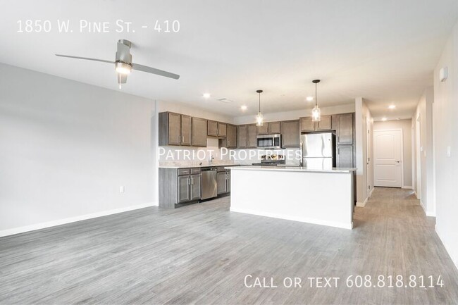 Building Photo - BRAND NEW 2 Bedroom/ 2 Bathroom Townhome i...