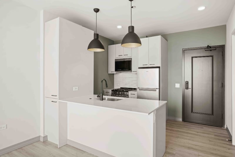 Building Photo - 2133 N Elston Ave