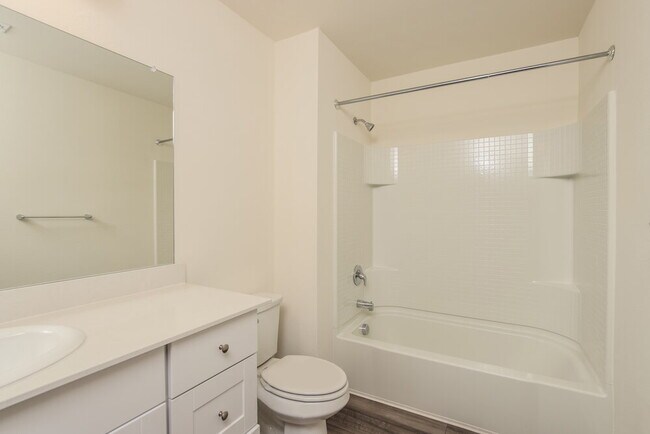 Building Photo - 1811 Pueblo St