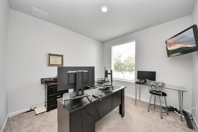 Building Photo - 21638 Laggan Clf Ln