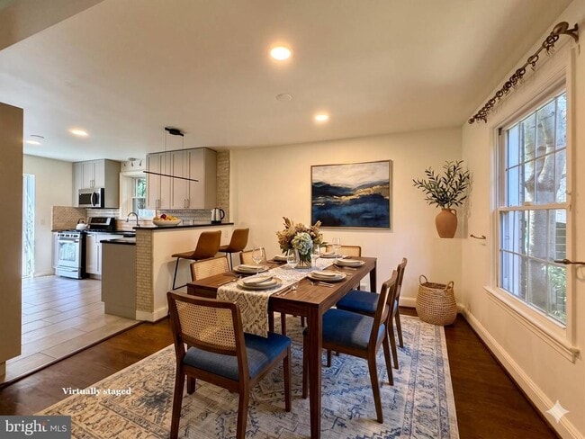 Building Photo - 5015 Fulton St NW