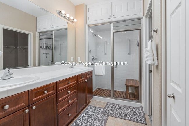 Building Photo - 1291 Toscana Way