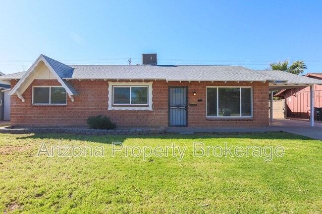 Building Photo - 8513 E Mariposa Dr