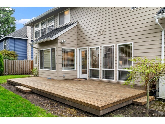 Building Photo - 15151 NW Channa Dr