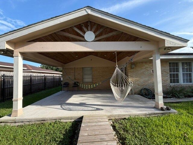 Building Photo - 402 Dunwick Ln