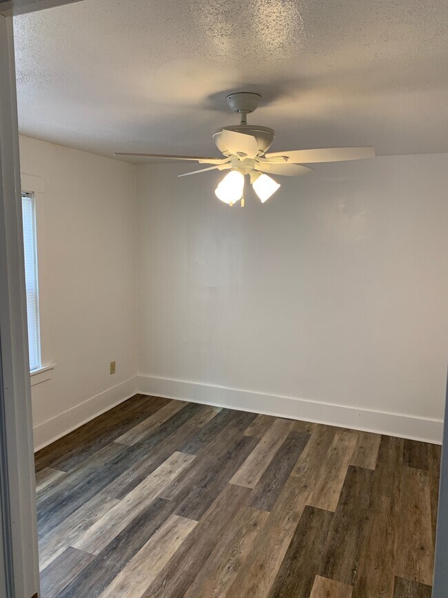 Building Photo - 1511 Ripley St