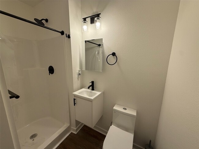 Building Photo - 4111 Beran Dr