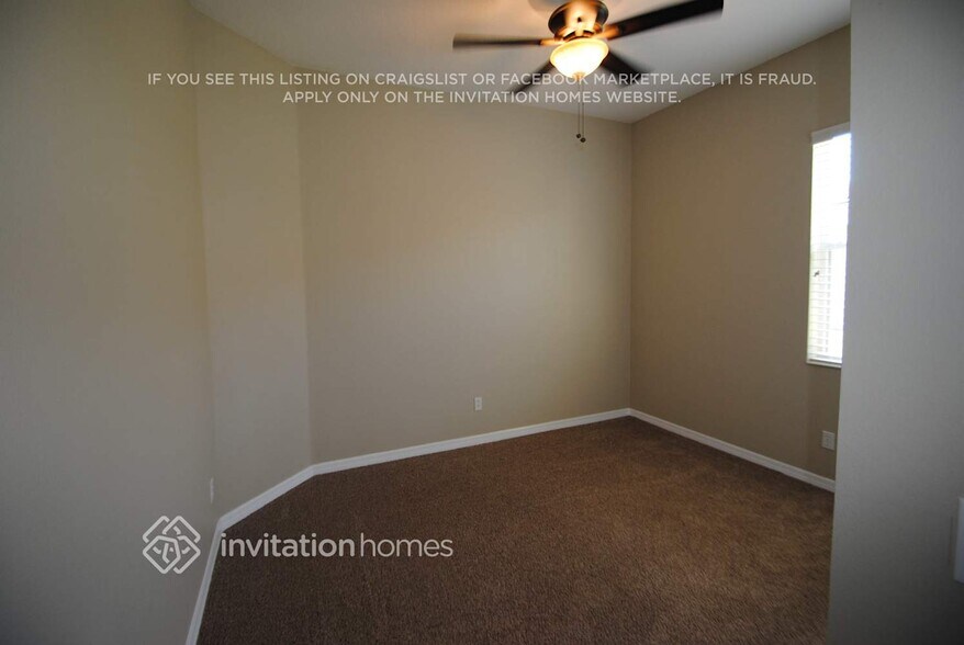 Building Photo - 11465 56th St Cir E