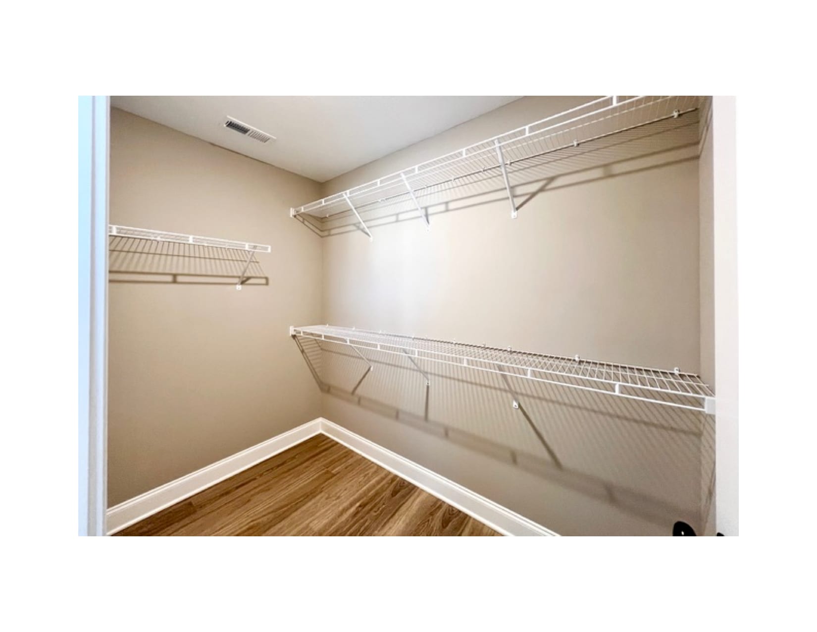 Building Photo - 9024 Kirkhaven Ln