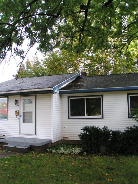 Building Photo - 1544 32nd St SW