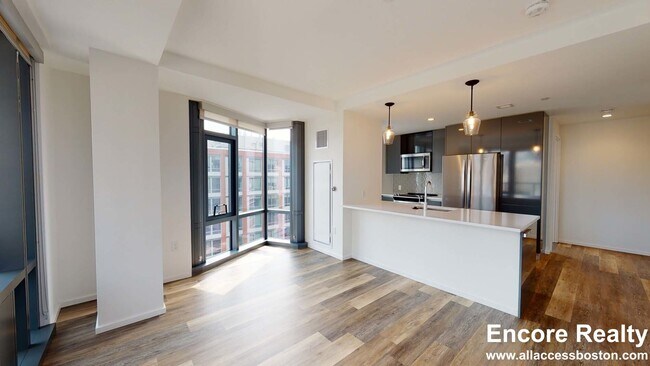 Building Photo - 345 Harrison Ave