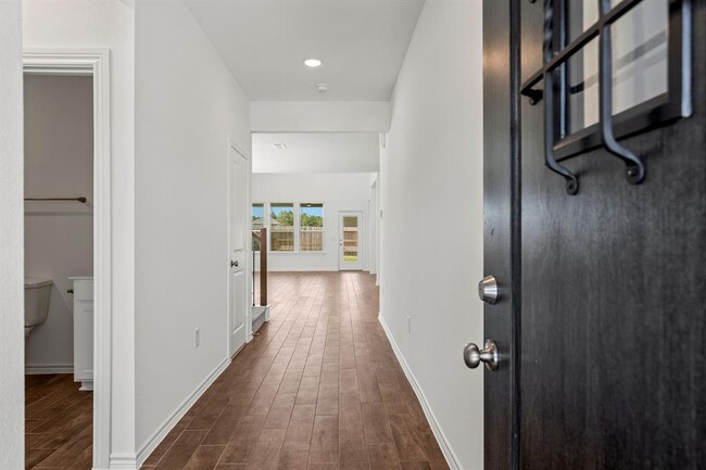 Building Photo - 14377 Cedar Shadow Dr