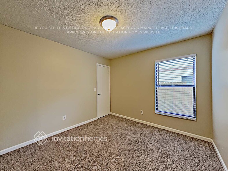 Building Photo - 591 Holbrook Cir