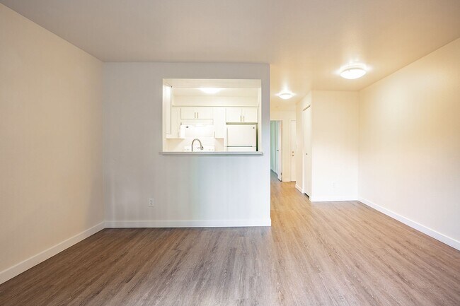 Interior Photo - Elliott Place