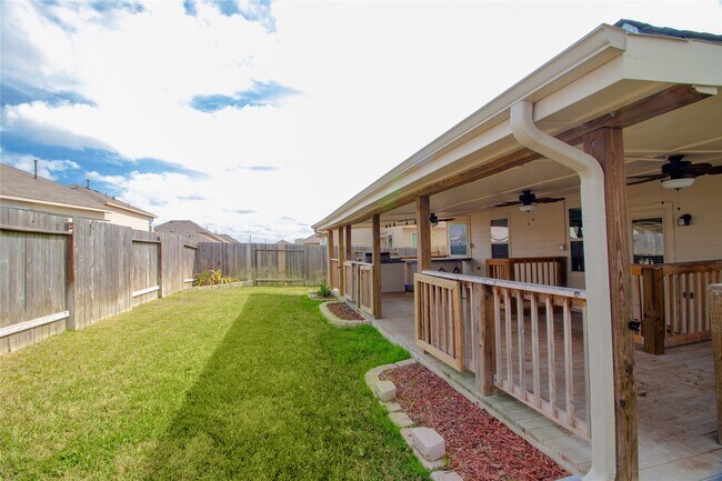Building Photo - 20514 Chatfield Bend Way