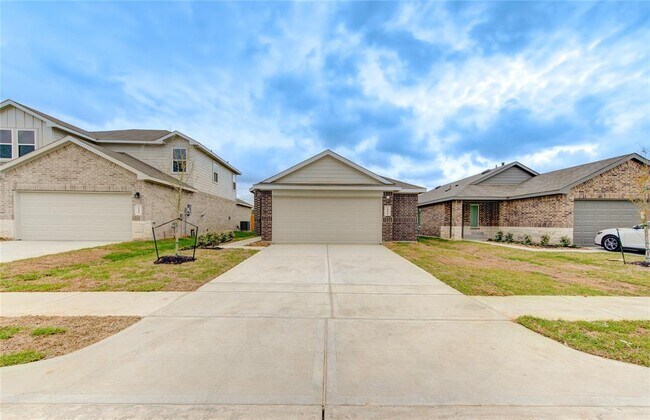 Primary Photo - 24434 Elmwood Falls Dr