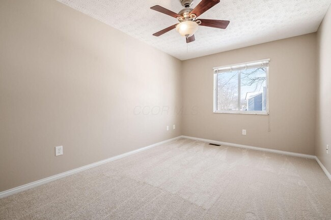 Building Photo - 4931 Leybourne Dr