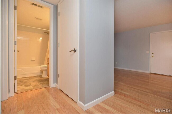 Building Photo - 4300 Forder Gardens Pl