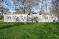 Building Photo - 11744 Padok Rd