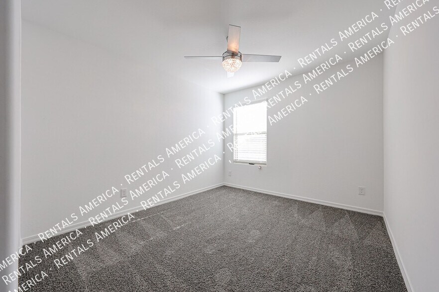 Building Photo - 25524 North 142nd Ln
