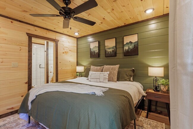 Building Photo - 2125 Rising Fawn Way