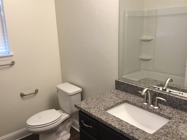 Building Photo - 58 S Lancaster Dr