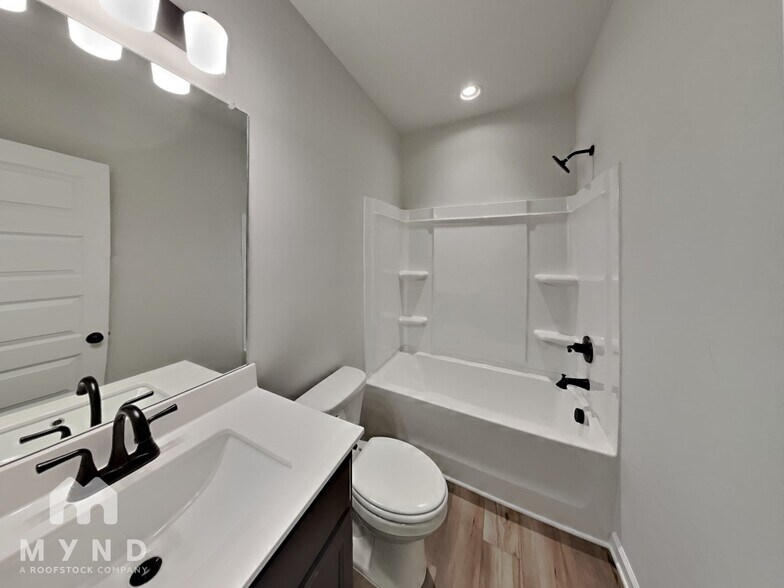 Building Photo - 3683 Dover Run Ln