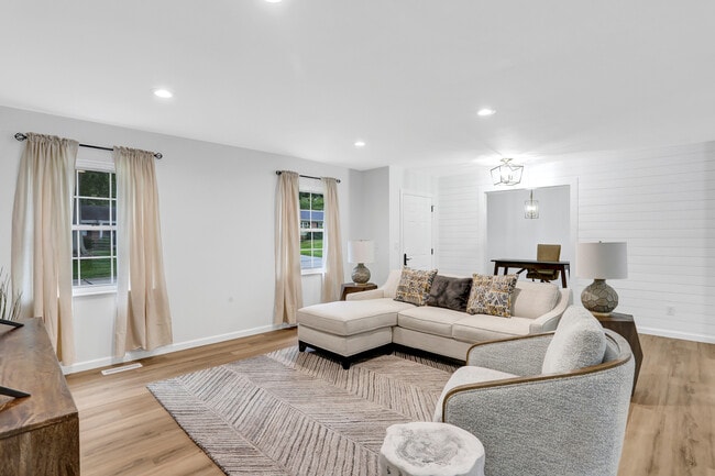 Living Room - 12931 Barbezieux Dr