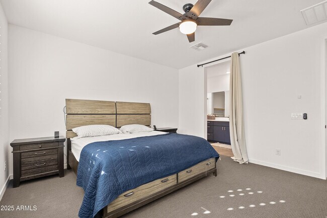 Building Photo - 21357 E Macaw Dr