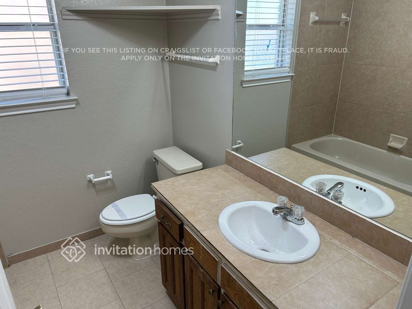 Building Photo - 316 N La Quinta Cir