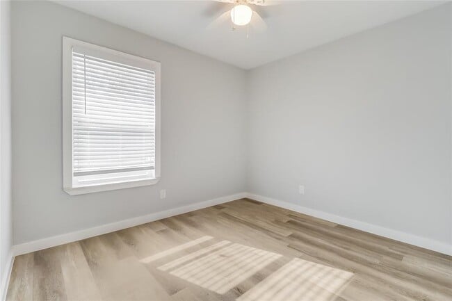 Building Photo - 4909 Hawk Cove