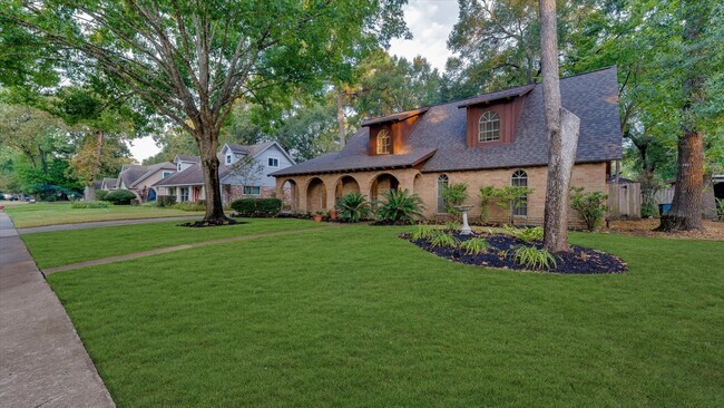 Building Photo - 12702 Ravensway Dr