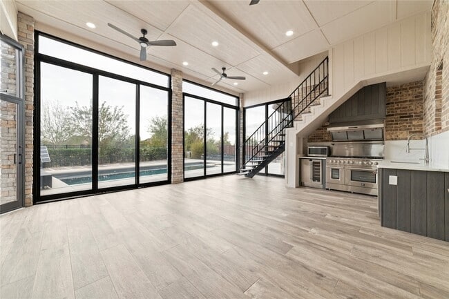 Building Photo - 11635 Glendale Rise Ln