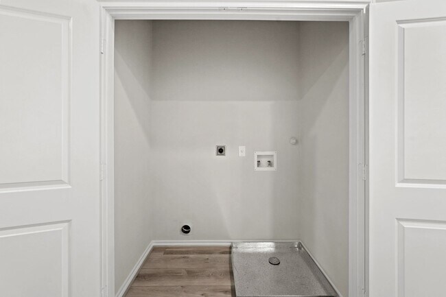 Building Photo - 1455 Acorn Mdw St